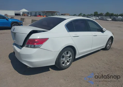 2010 Honda Accord 2.4 Lx-P из США, поврежденный, VIN 1HGCP2F43AA180425